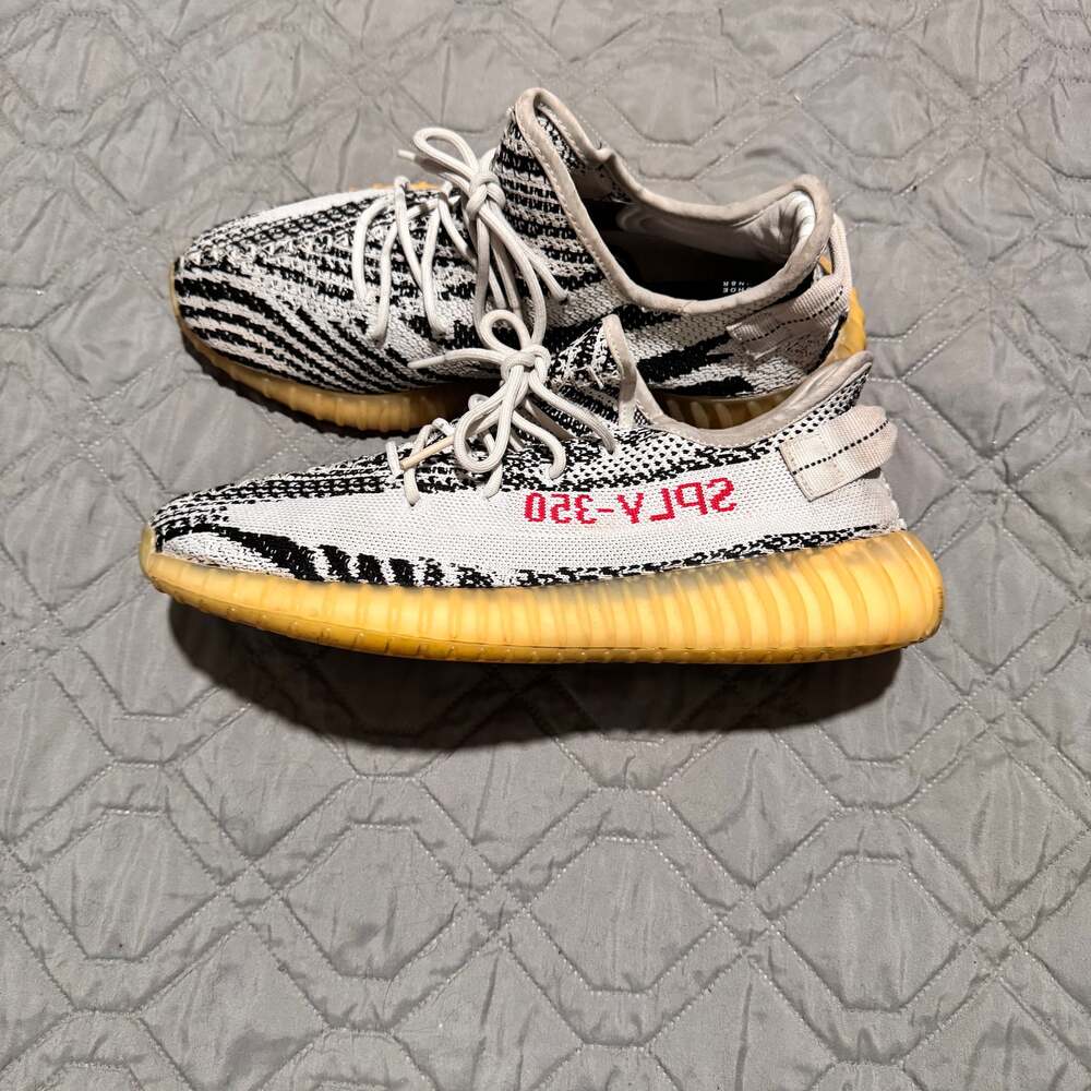 Adidas Yeezy Boost 350 V2 Zebra Sneakers - Picture 5 of 7